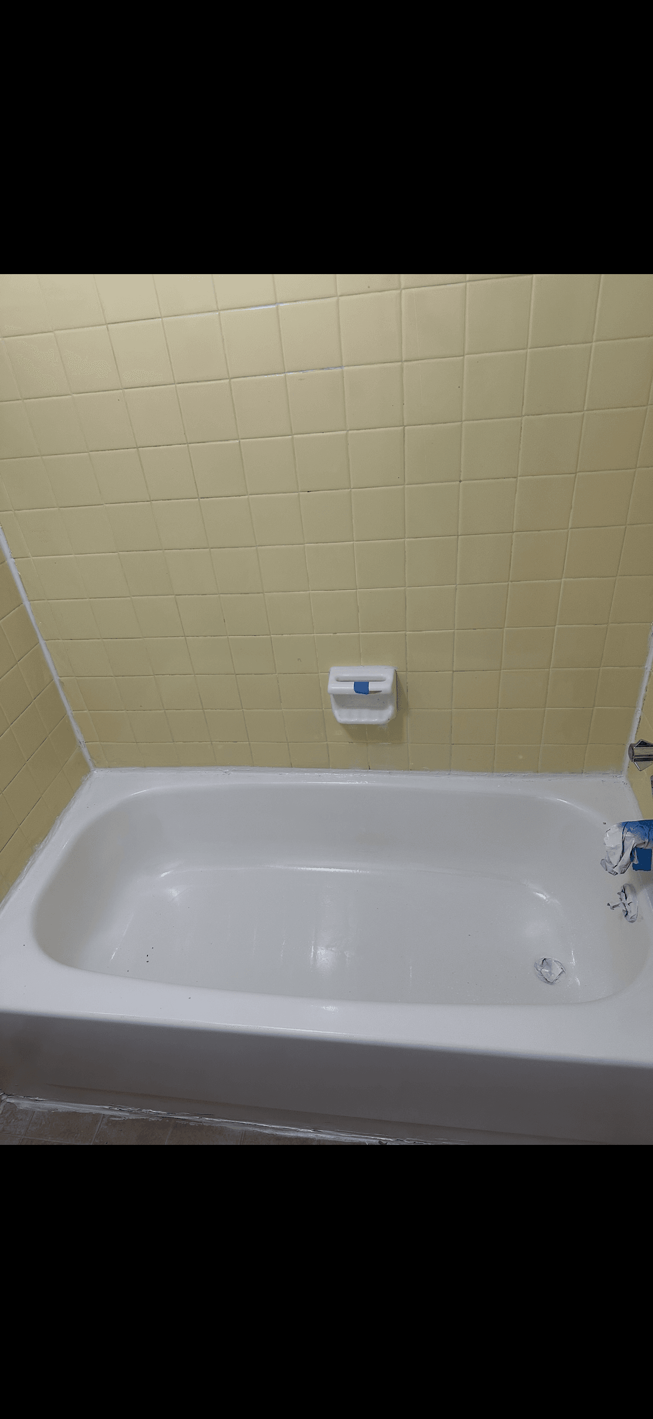 Bathtub Deep Cleaning after cleaning